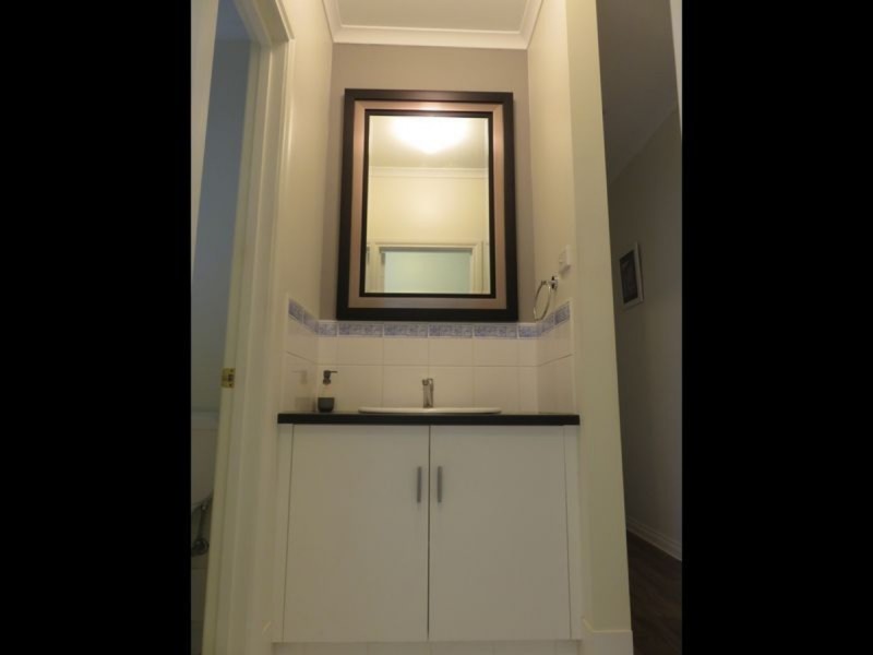 4 Farnell Place, Greenwith SA 5125