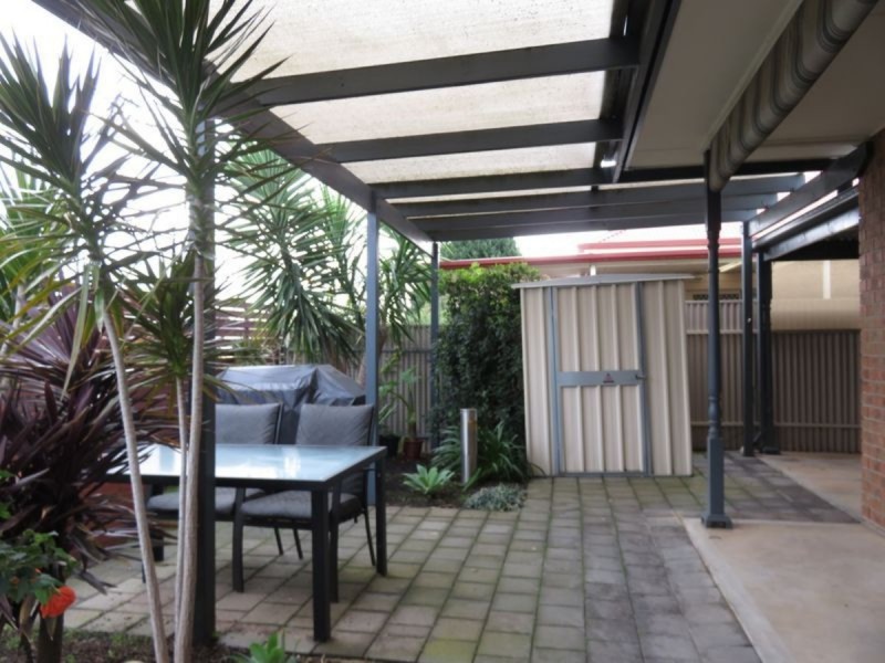 4 Farnell Place, Greenwith SA 5125