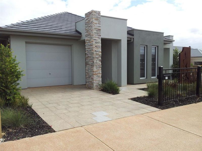 11 Hayfield Avenue, Blakeview SA 5114