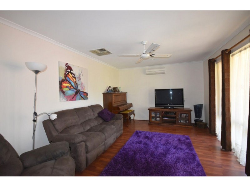 49 Yalumba Drive, Paralowie SA 5108