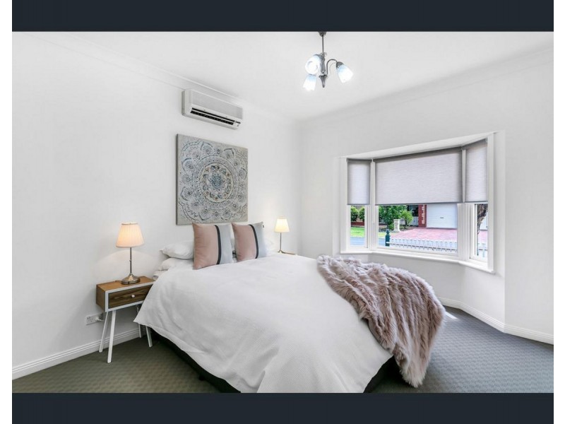 9 Sandpiper Chase, Mawson Lakes SA 5095