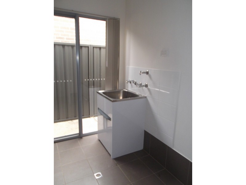 8/19-23 Moir Street, Smithfield SA 5114