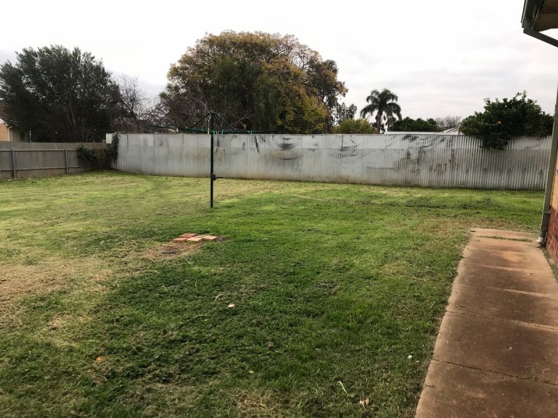219 Midway Road, Elizabeth Downs SA 5113