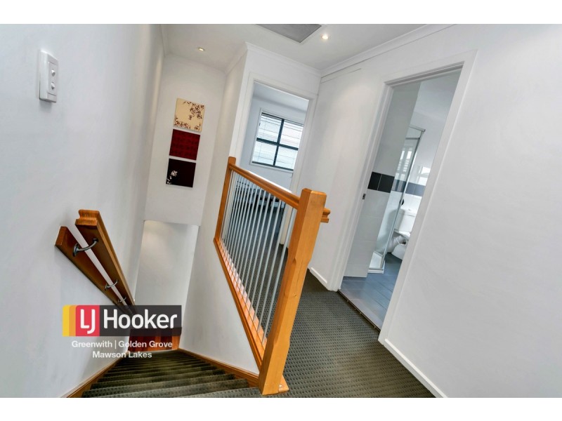 5 Lord Howe Crescent, Mawson Lakes SA 5095