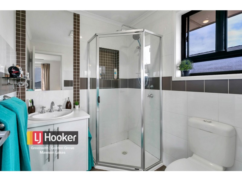 5 Lord Howe Crescent, Mawson Lakes SA 5095
