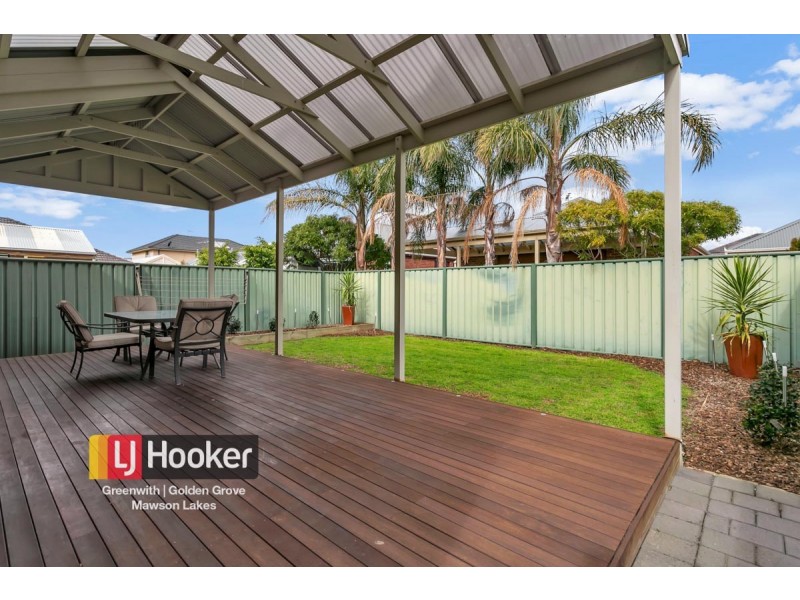 5 Lord Howe Crescent, Mawson Lakes SA 5095