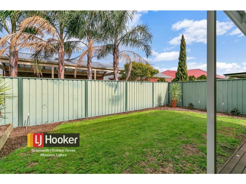 5 Lord Howe Crescent, Mawson Lakes SA 5095