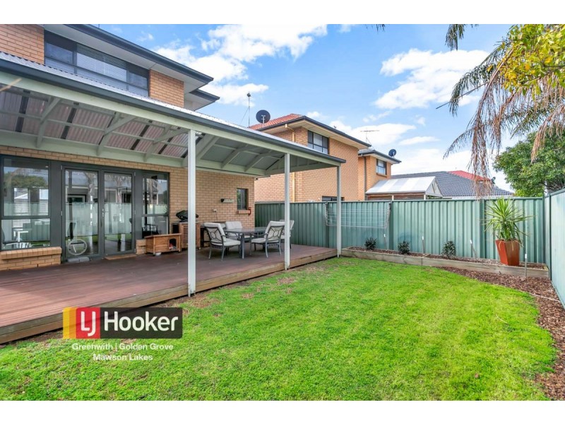5 Lord Howe Crescent, Mawson Lakes SA 5095