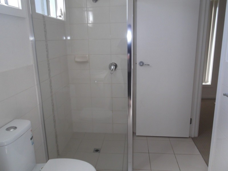 2 Glades Walk, Smithfield Plains SA 5114