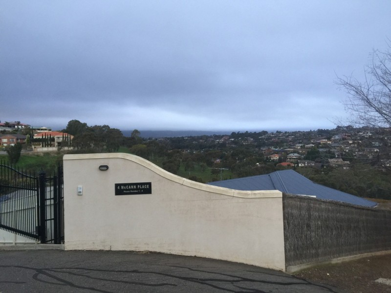 1/4 McCann Place, Greenwith SA 5125