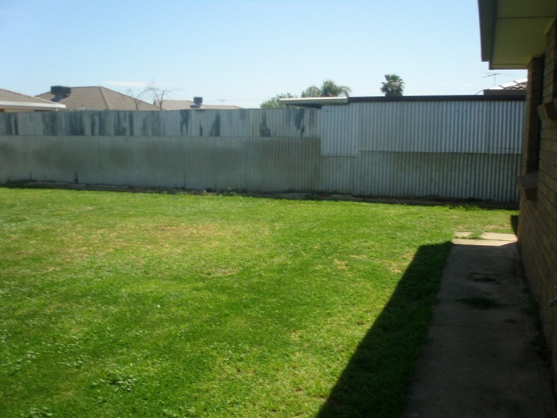 6 Raner Avenue, Parafield Gardens SA 5107