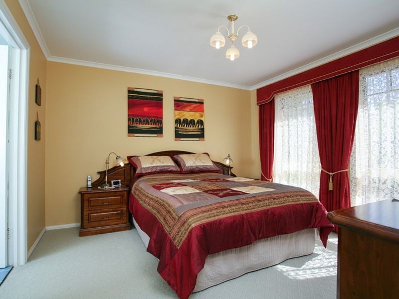 6 Gammon Court, Greenwith SA 5125