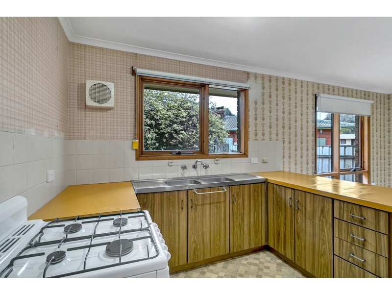 4 Doris Court, Parafield Gardens SA 5107