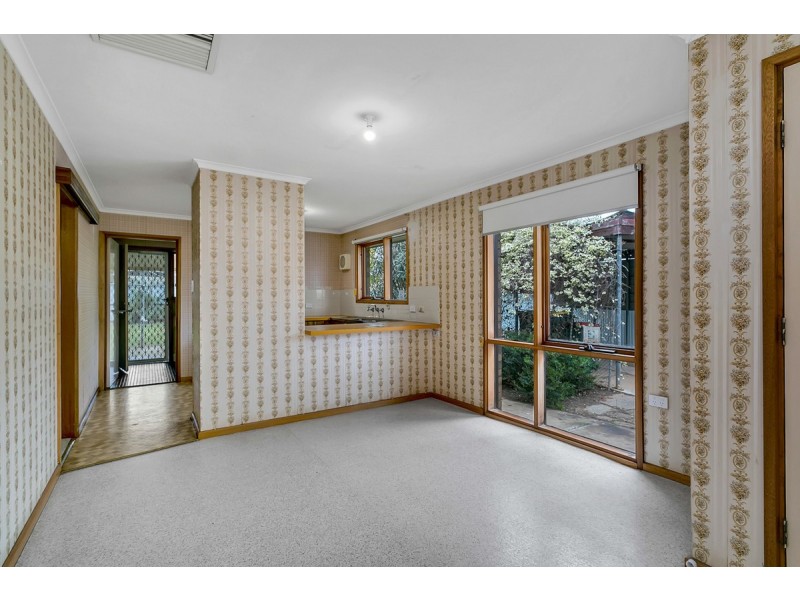 4 Doris Court, Parafield Gardens SA 5107