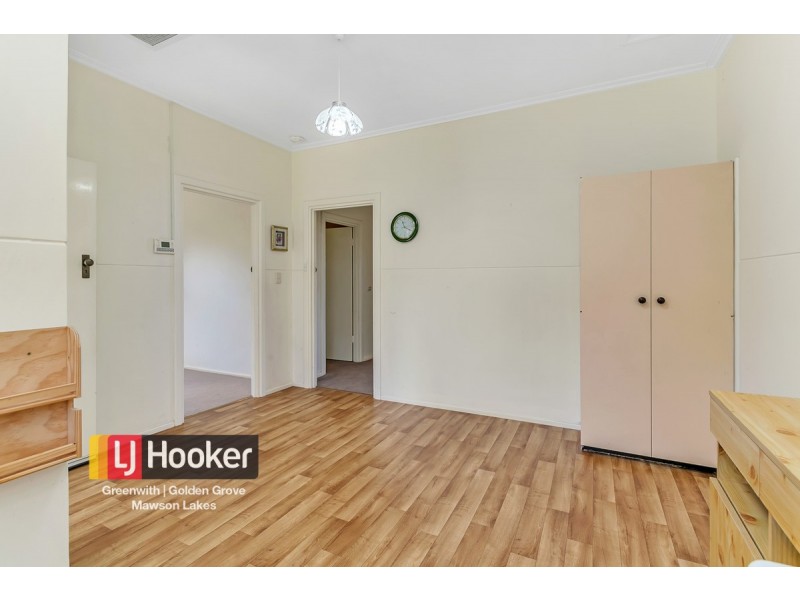 13 Hamptworth Street, Elizabeth Vale SA 5112