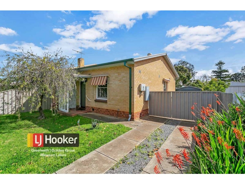 13 Hamptworth Street, Elizabeth Vale SA 5112