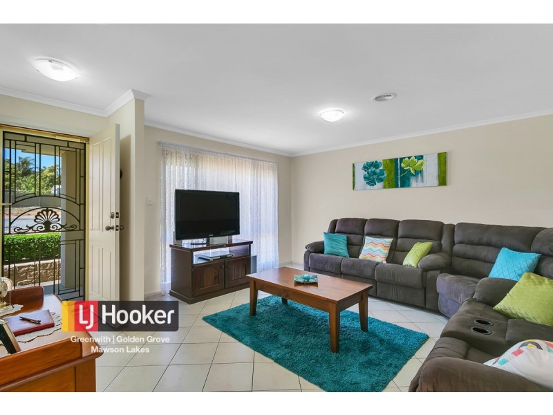 104 Sunnyside Drive, Evanston Park SA 5116