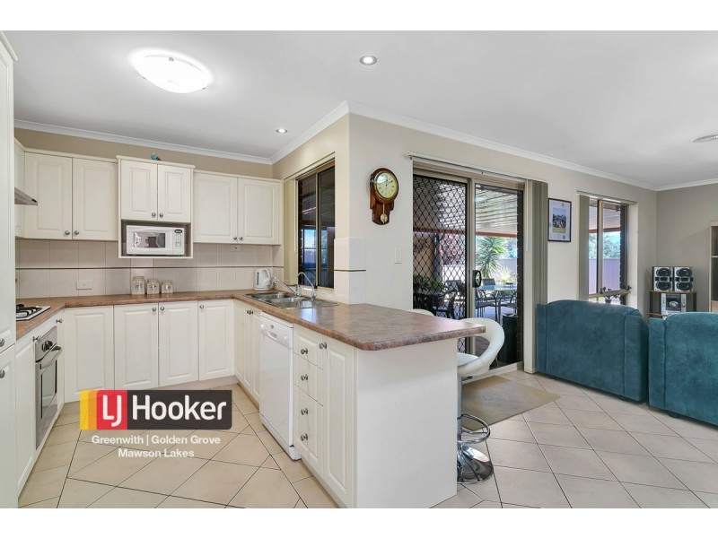 104 Sunnyside Drive, Evanston Park SA 5116