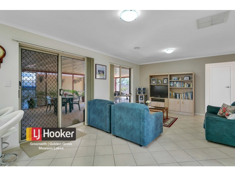 104 Sunnyside Drive, Evanston Park SA 5116