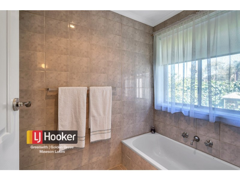 1 Reta Court, Golden Grove SA 5125