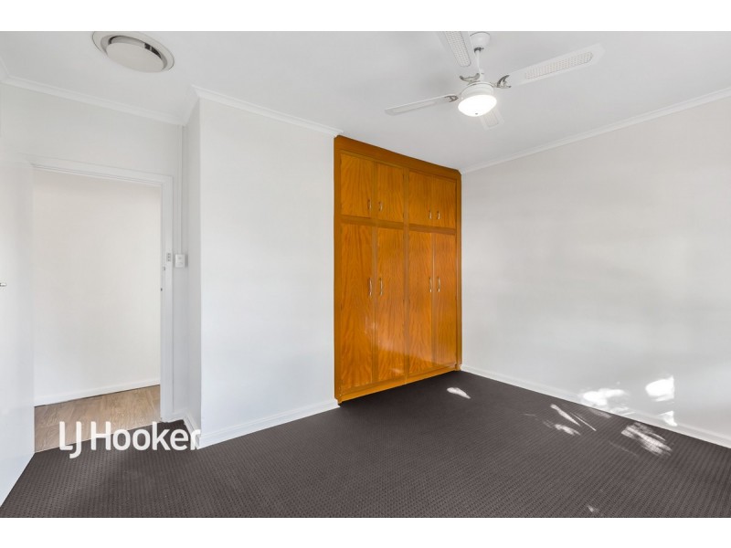 2 Allen Drive, Para Hills SA 5096