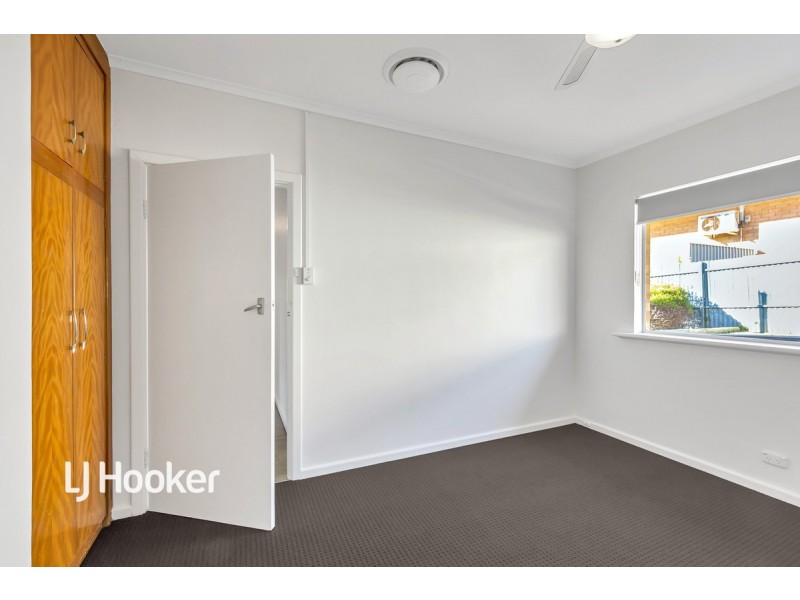 2 Allen Drive, Para Hills SA 5096