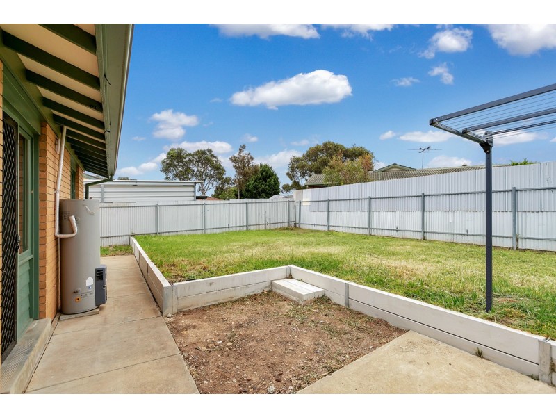 20 Milligan Drive, Para Vista SA 5093