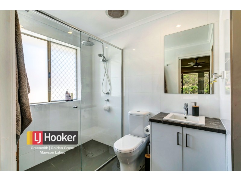 17 Bent Court, Wynn Vale SA 5127