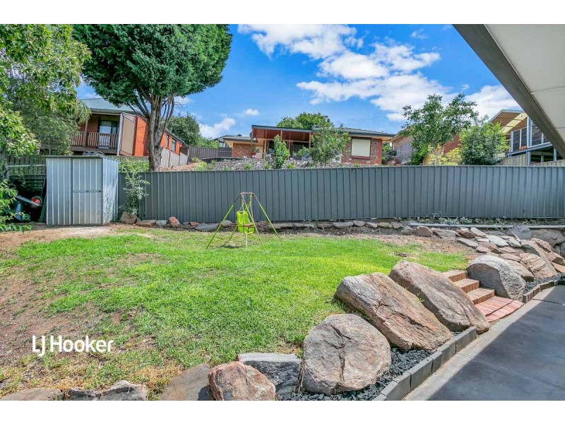 17 Bent Court, Wynn Vale SA 5127