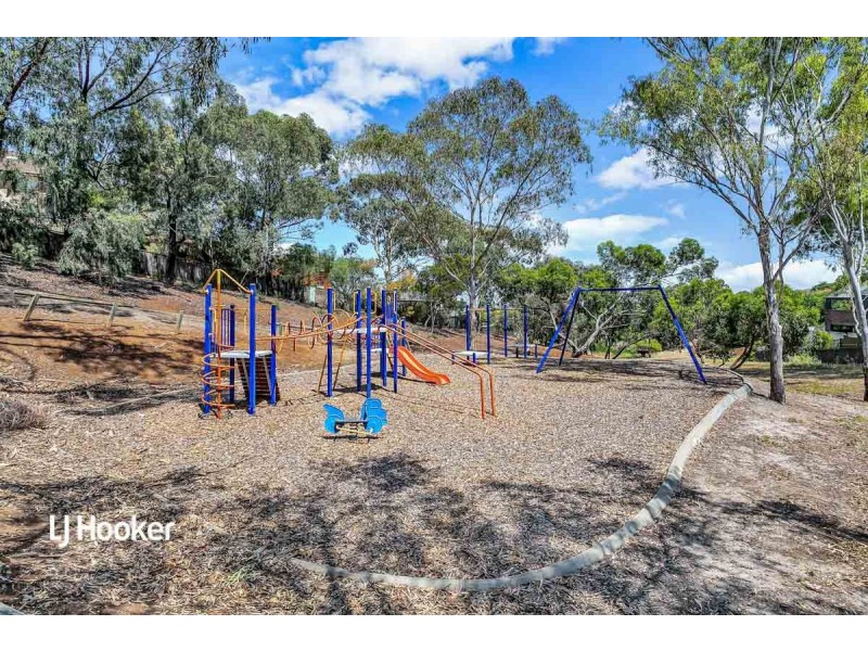 17 Bent Court, Wynn Vale SA 5127