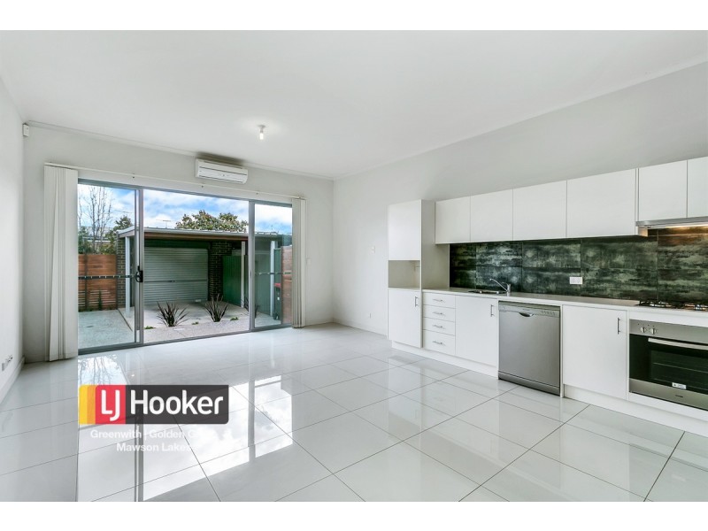 17 Bonita Lane, Mawson Lakes SA 5095
