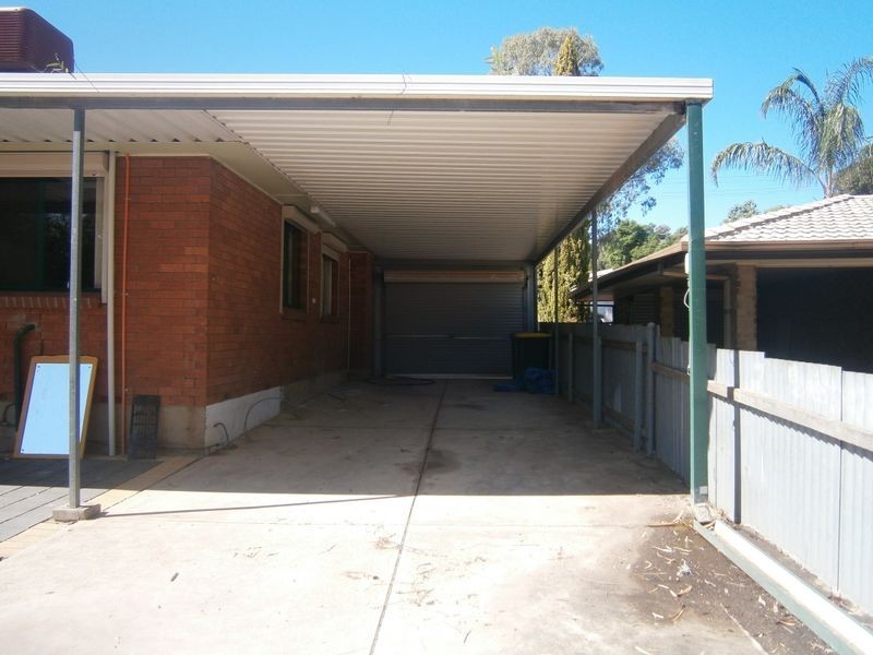 16 Anzac Close, Salisbury Heights SA 5109