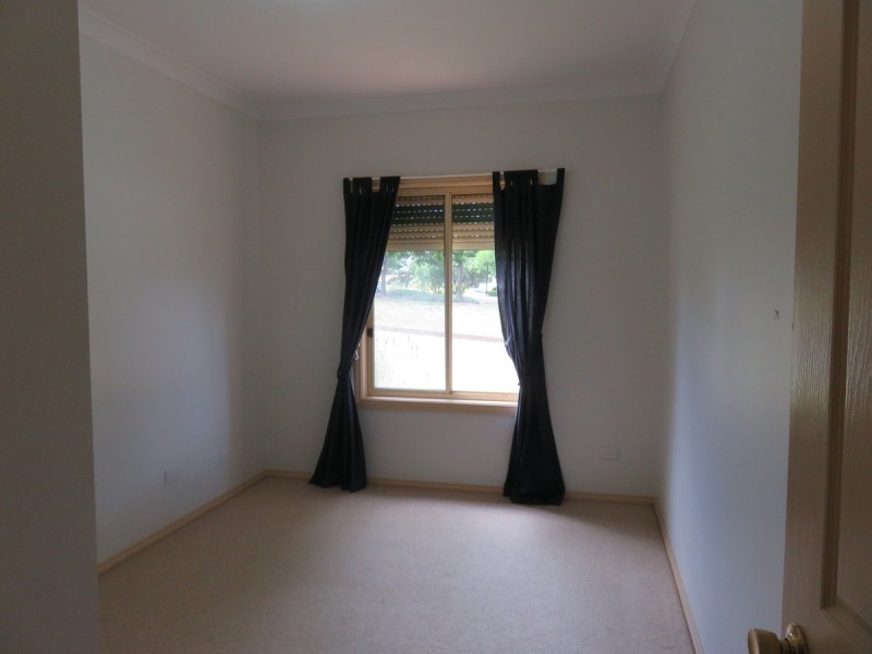 17 Debenham Court, Greenwith SA 5125