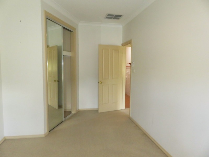 17 Debenham Court, Greenwith SA 5125