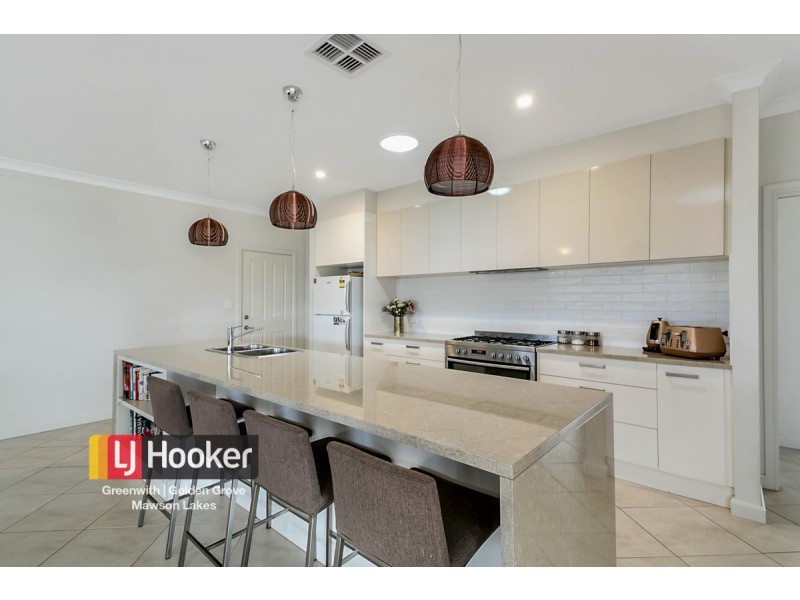 5 Peregrine Way, Greenwith SA 5125