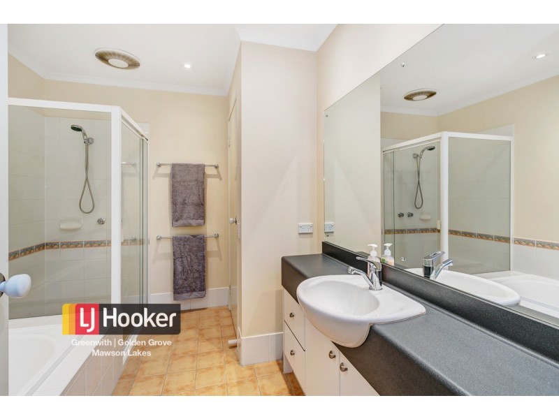 4/4 Avalon Drive, Wynn Vale SA 5127