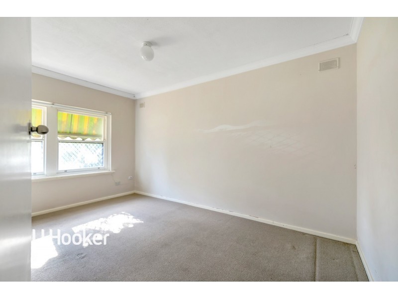 5 Sampson Road, Elizabeth Grove SA 5112