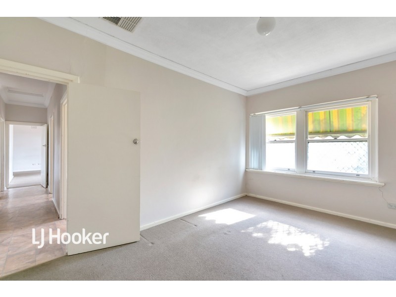 5 Sampson Road, Elizabeth Grove SA 5112