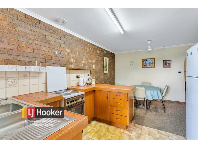 2/56 Hancock Road, St Agnes SA 5097