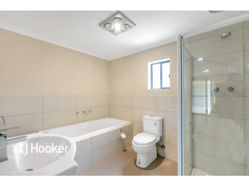 37 McGowan Road, Para Hills SA 5096