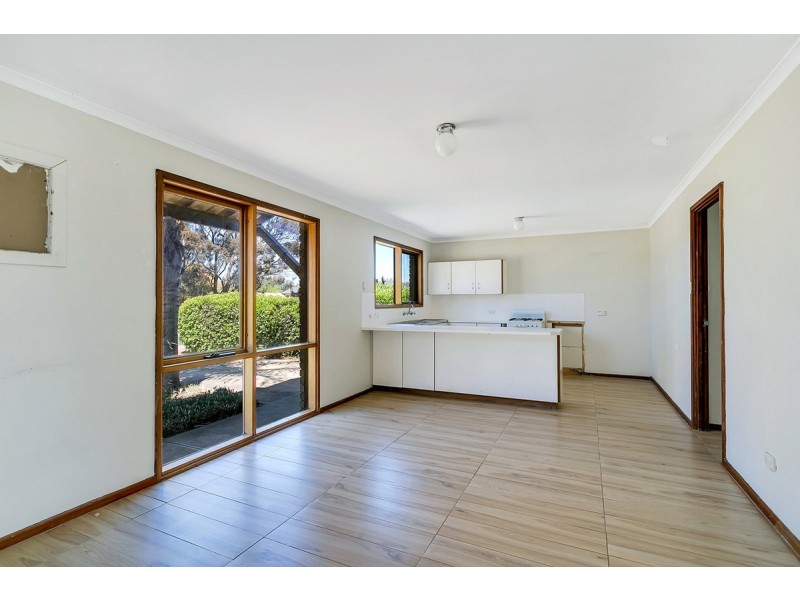 11 Malta Drive, Parafield Gardens SA 5107