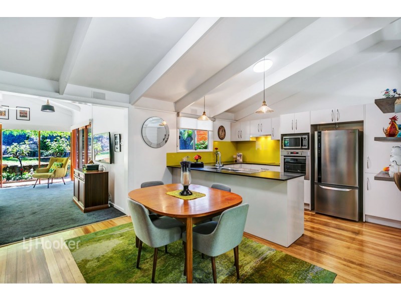 32 Carnarvon Avenue, Redwood Park SA 5097