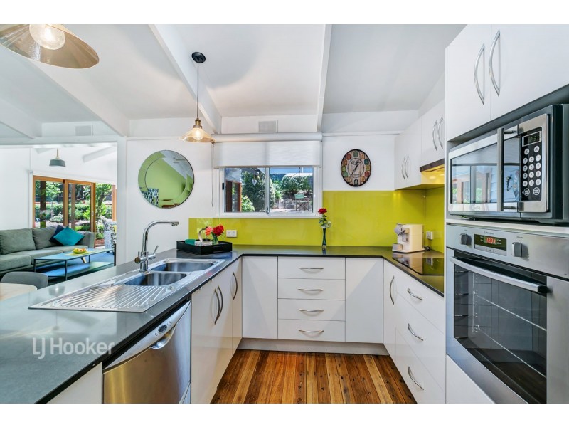 32 Carnarvon Avenue, Redwood Park SA 5097