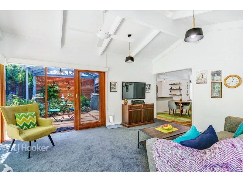 32 Carnarvon Avenue, Redwood Park SA 5097