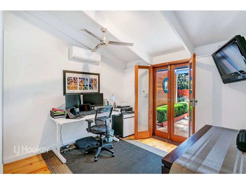 32 Carnarvon Avenue, Redwood Park SA 5097