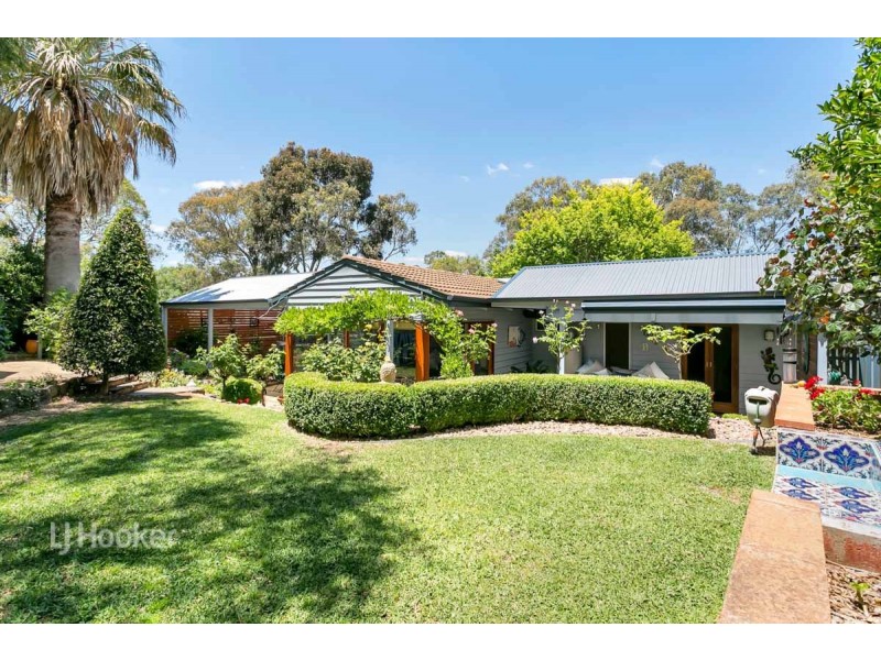 32 Carnarvon Avenue, Redwood Park SA 5097