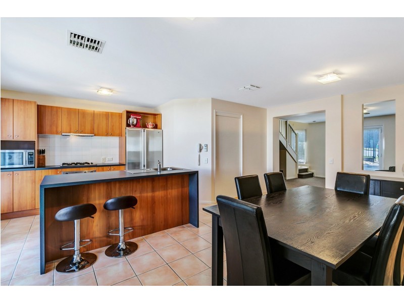 4/4 Avalon Drive, Wynn Vale SA 5127