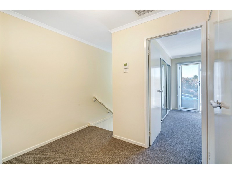 4/4 Avalon Drive, Wynn Vale SA 5127