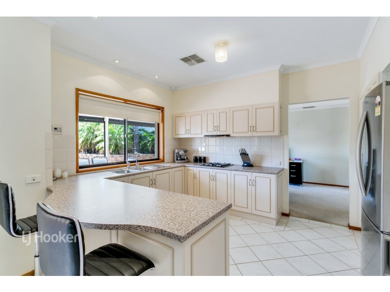 6 Prasad Court, Hillbank SA 5112