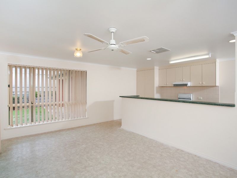 6 Bracken Place, Golden Grove SA 5125